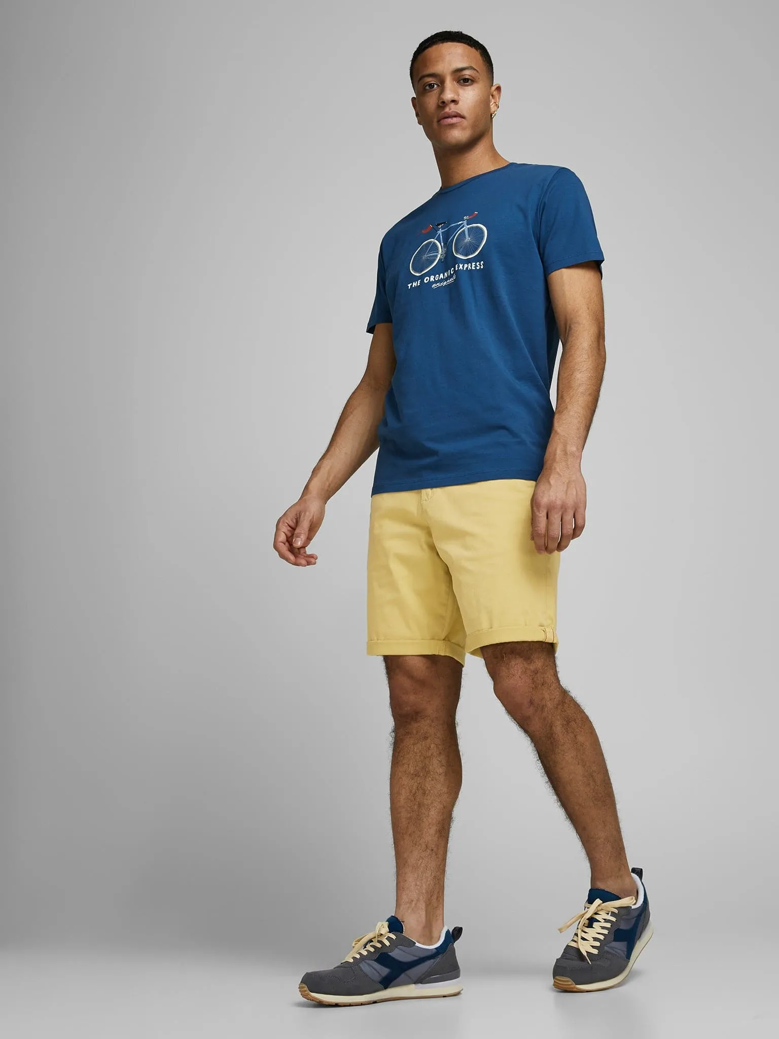 Ανδρική καπαρντινέ βερμούδα JPSTBOWIE JJSHORTS SOLID 12165604 | 12165604