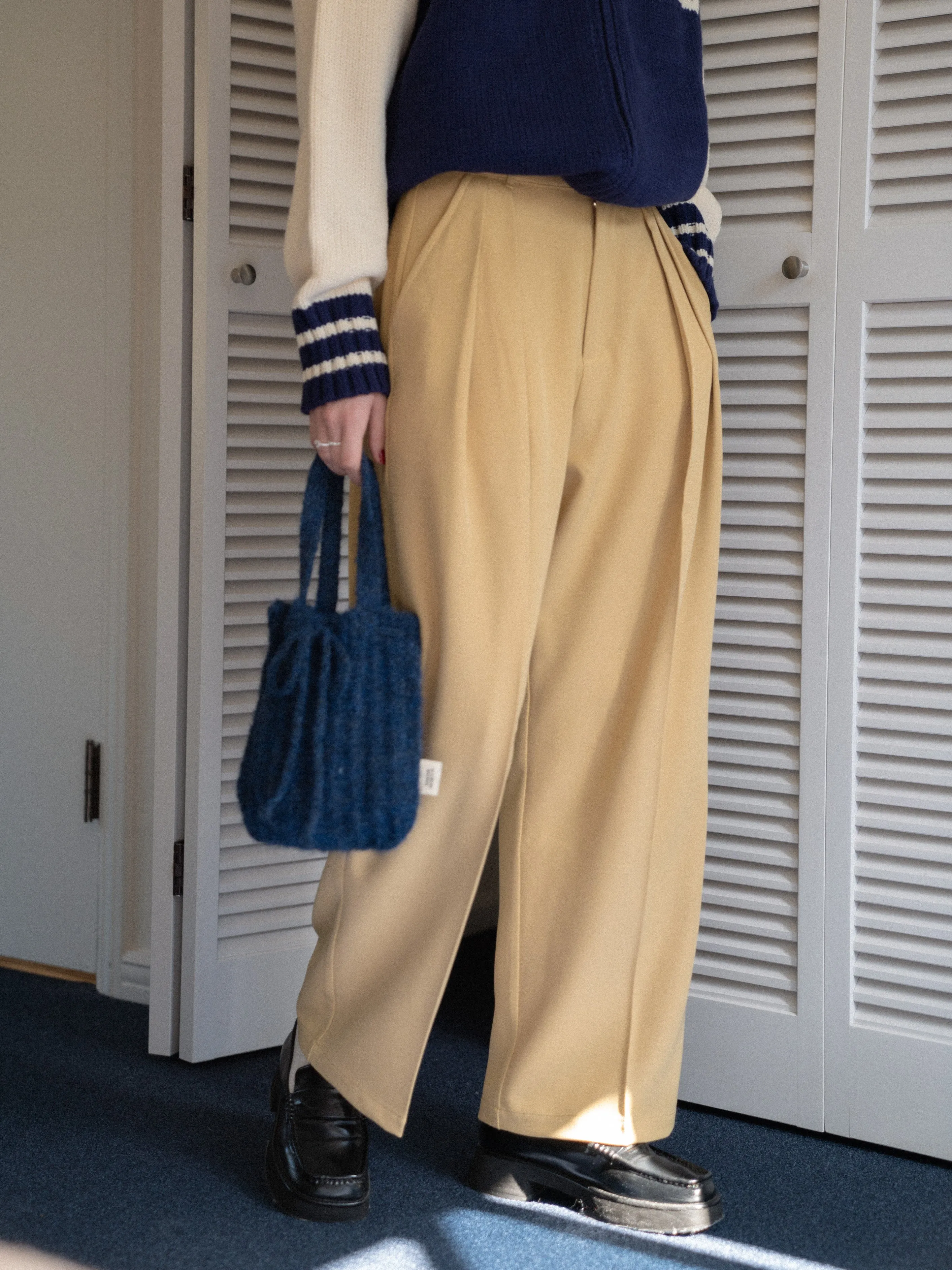 Classic High-waisted Tuck Pants