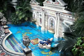GREG LOTUS - Gianni Versace Mansion