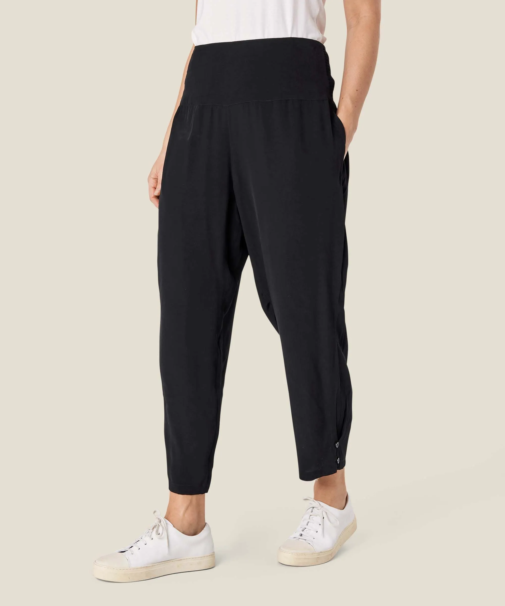 Masai Penna Pant - Black