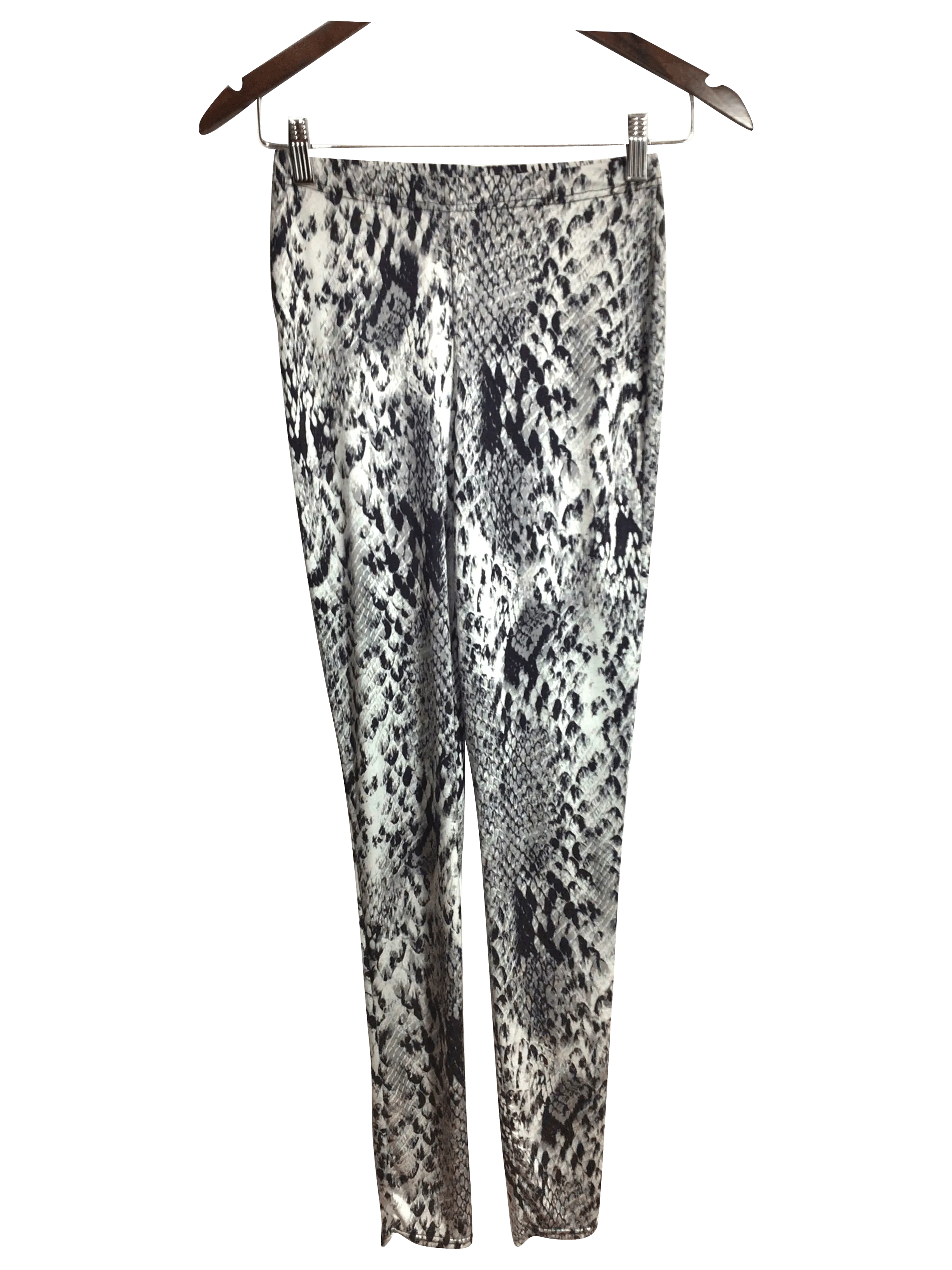 PRETTY LITTLE THING Women Activewear Leggings Regular fit in Black - XS