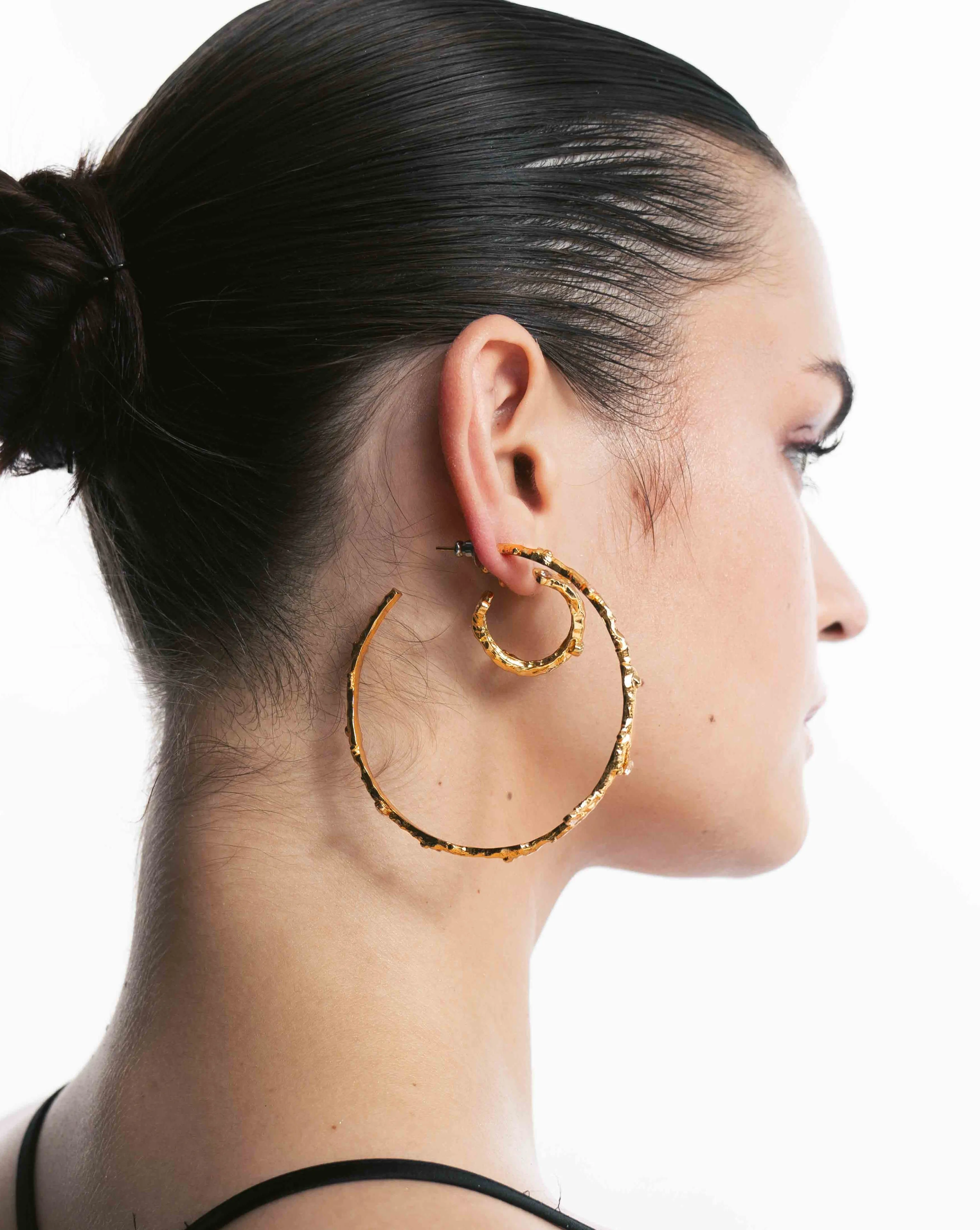 Vine Crest Mini Hoops