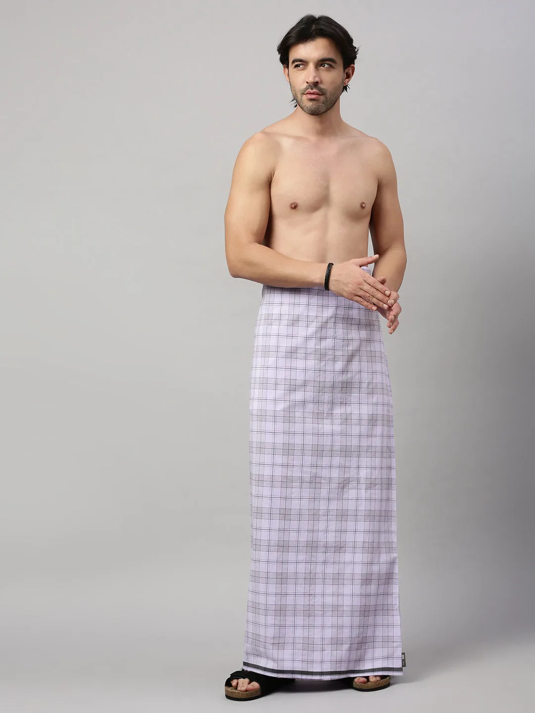 WHITE MACHO 31
