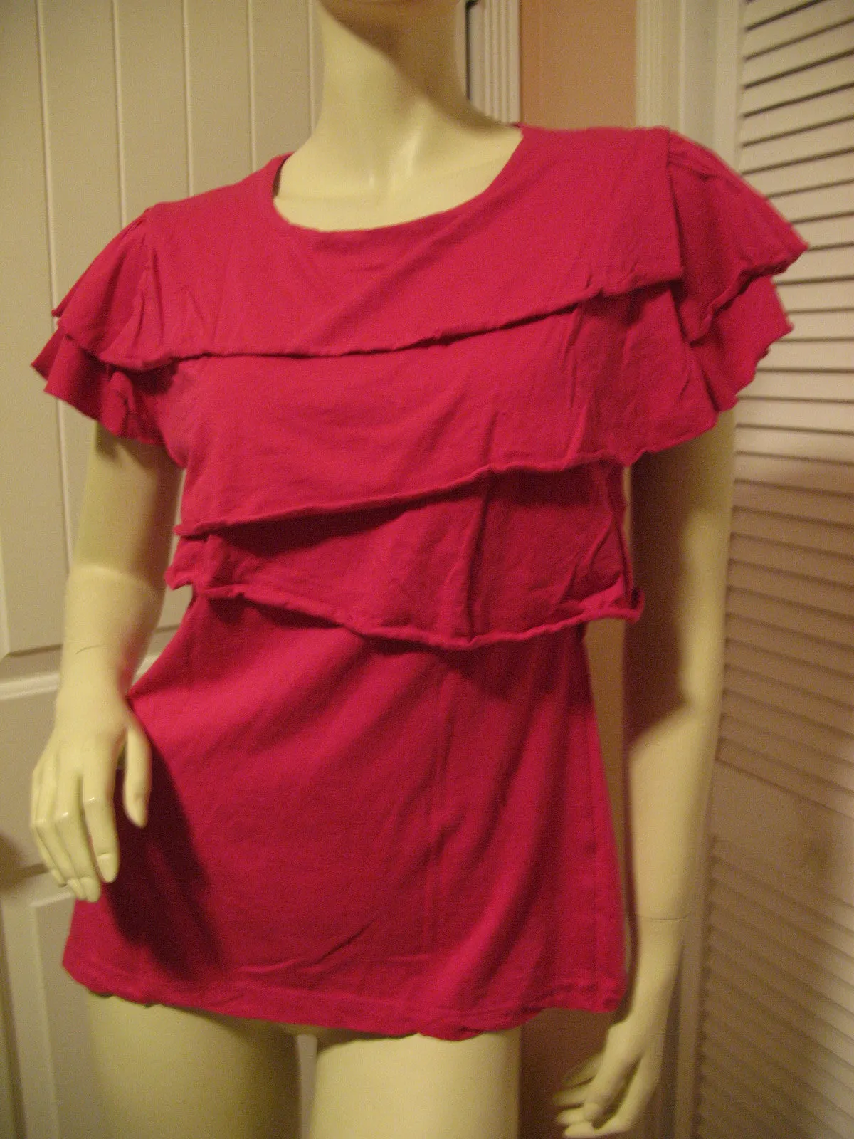 Womens Tops RED Cap Sleeve TIER TIERED Layer Layered Chest TOP BLOUSE Casual Clothes Clothing Large